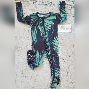 Posh Peanut 6-9M ruffled Cooper footie